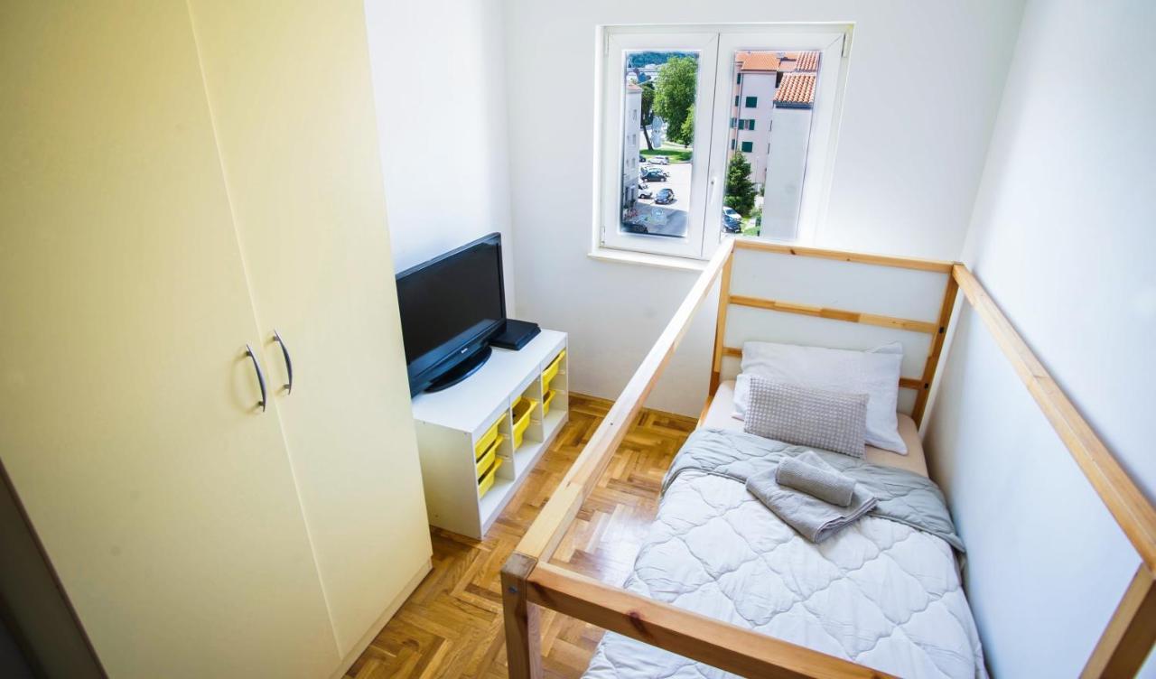 Ma Dalmatia - Apartment Adriano With Balcony And Free Parking プロチェ エクステリア 写真